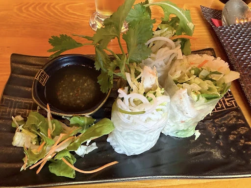 Vietnam Quan Asian Kitchen & Sushi photo 1
